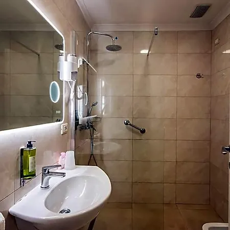 غامبرينوس 4*