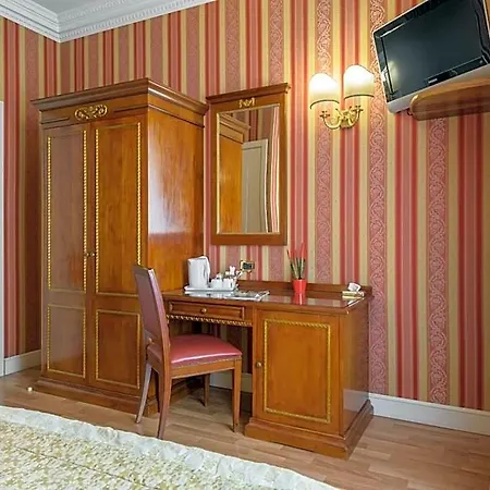 غامبرينوس 4* روما