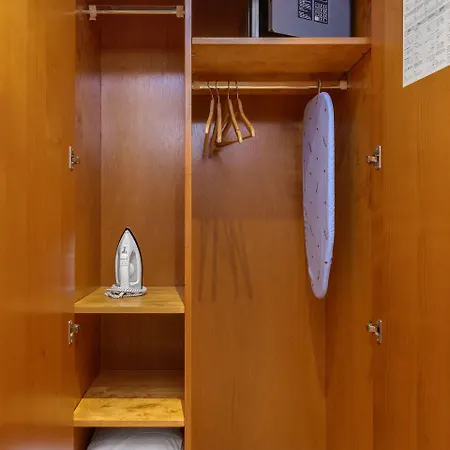 ガンブリヌス ホテル