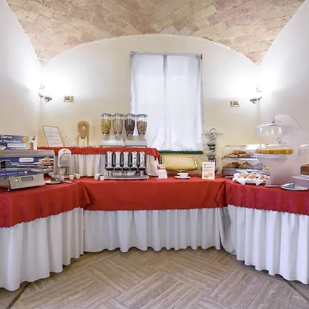 ガンブリヌス ホテル